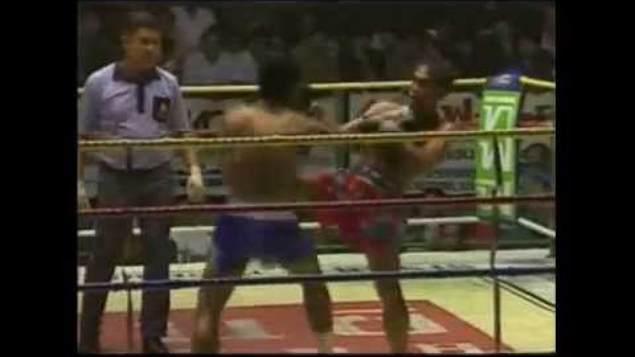 Тайский бокс - Удары коленом.